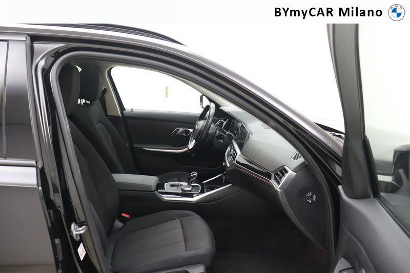 BMW Serie 3 Touring 320 d Mild Hybrid 48V Business Advantage xDrive Steptronic