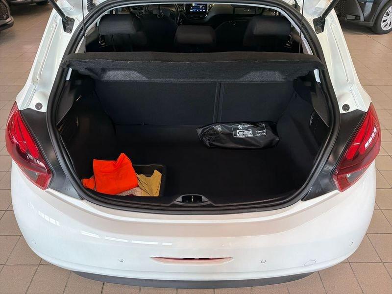 Peugeot 208 Active PureTech 82cv