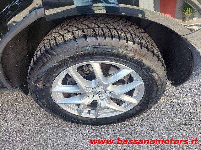 VOLVO XC60 B4 (d) AWD Geartronic Momentum Pro PROMO PRIMAVERA