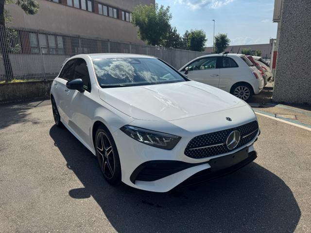 MERCEDES-BENZ A 180 Automatic AMG Line Premium KM.0