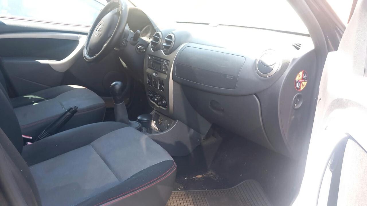 Dacia Duster 1.6 110CV GPL PROBLEMA DI MOTORE.