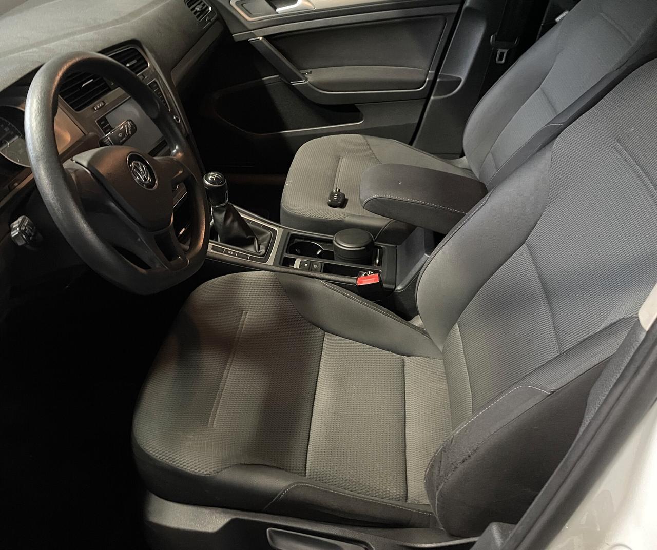 Volkswagen Golf Variant 1.6 TDI 105 CV Highline BlueMotion Technology