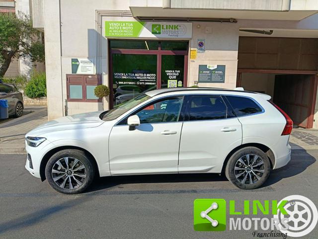 VOLVO XC60 B4 (d) automatico Plus Dark ESENTE BOLLO
