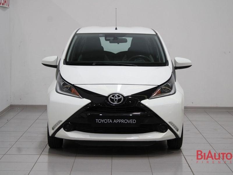 Toyota Aygo Aygo 5p 1.0 x-play my15