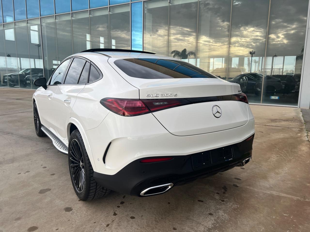 Mercedes-Benz GLC 300 d AMG Plus4matic possibilità noleggio noscoring