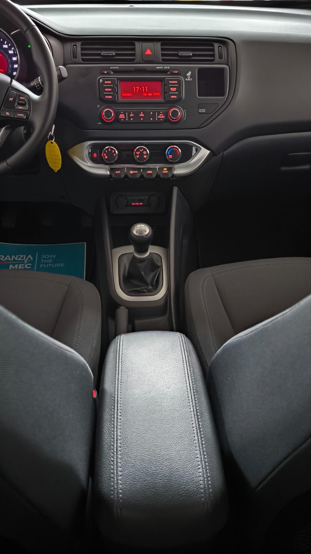 Kia Rio 1.2 CVVT 5p. Cool