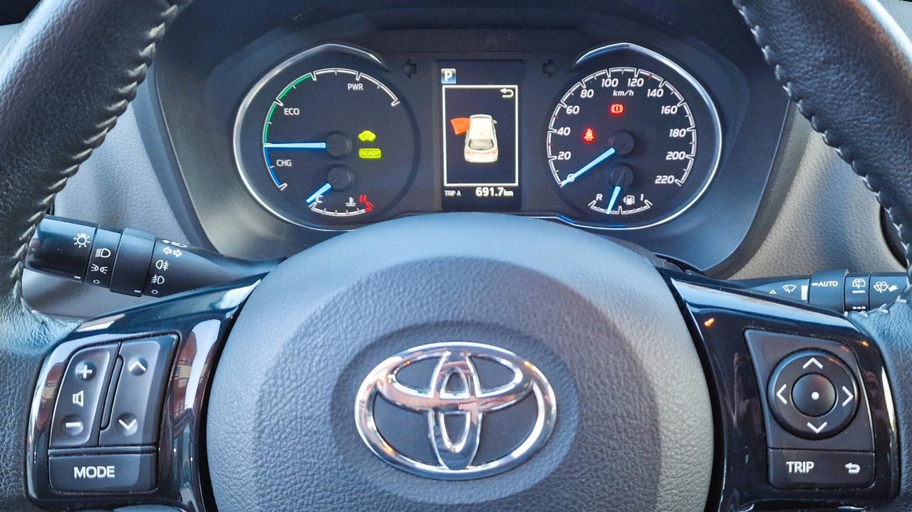 Toyota Yaris 1.5 Hybrid 5 porte Business