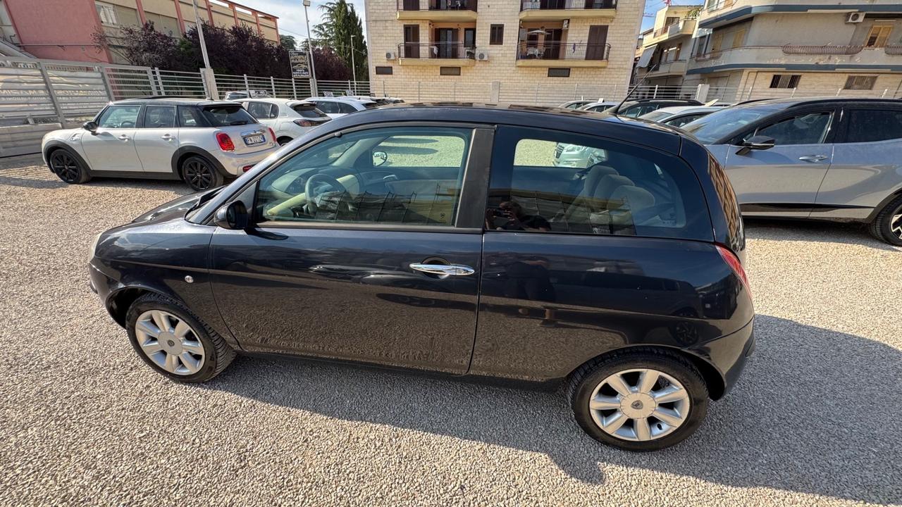 Lancia Ypsilon 1.3 Multijet 16V