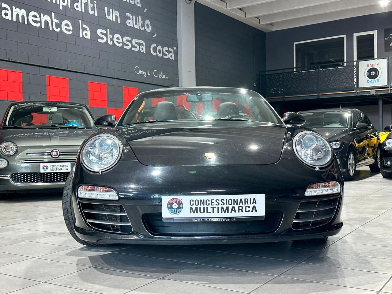 Porsche 911 Carrera 4 Cabriolet