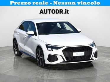 AUDI A3 SPB 30 G-Tron S-Tronic 2xS-Line FARI MATRIX, FULL