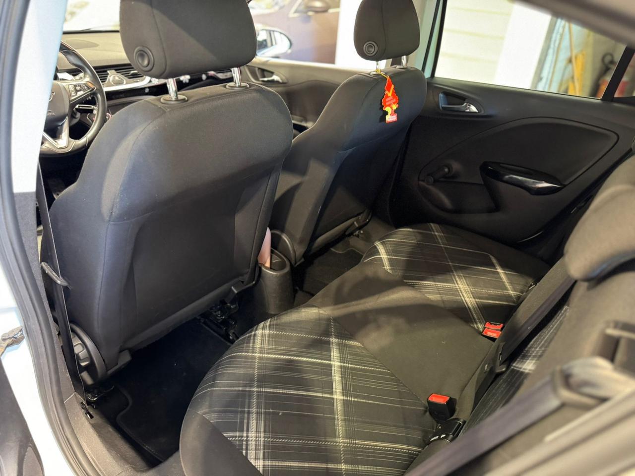 Opel Corsa 1.2 5 porte b-Color SI NEOPATENTATI