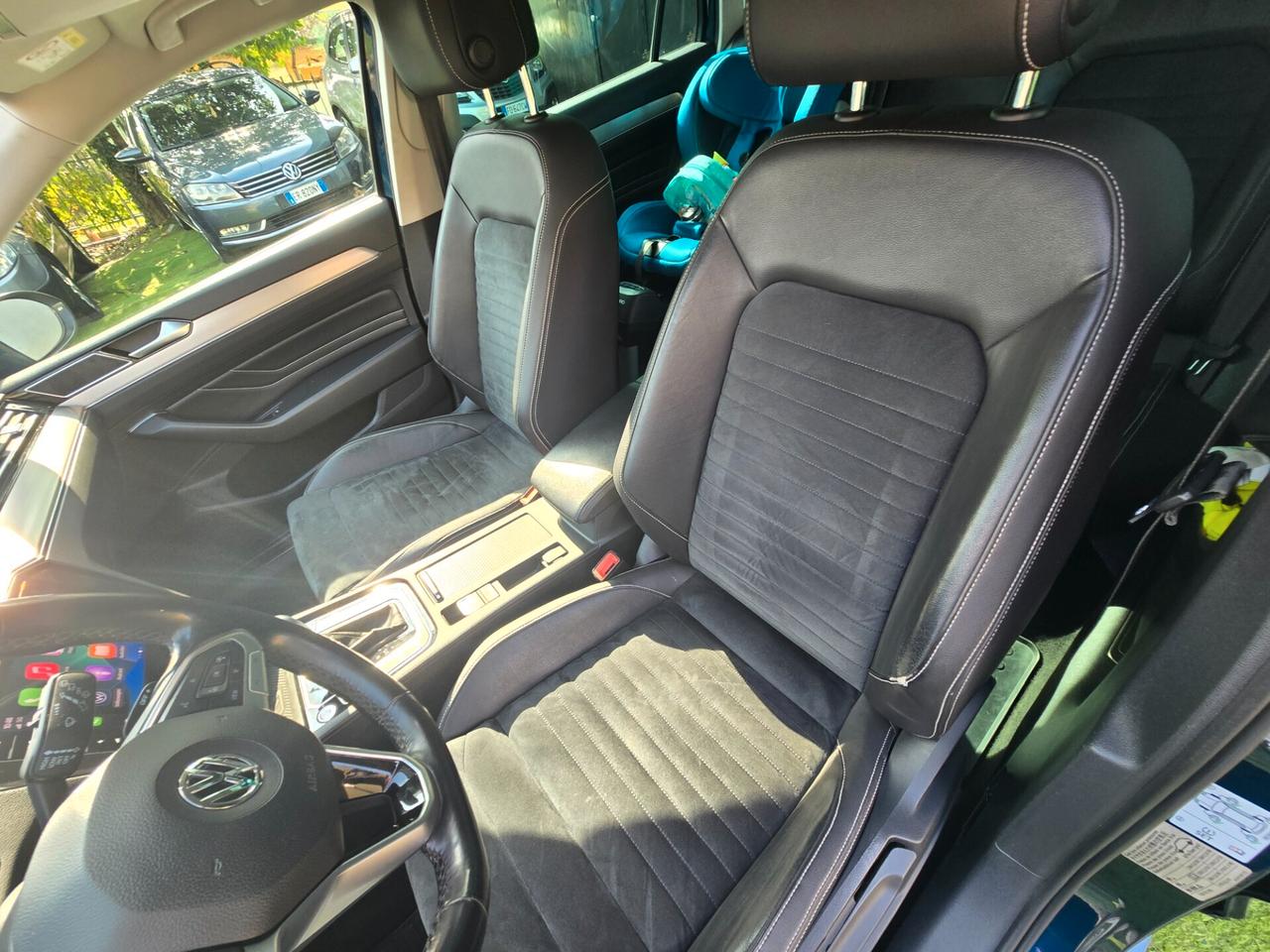 VW Passat 2.0 TDI 150CV DSG Executive -2019