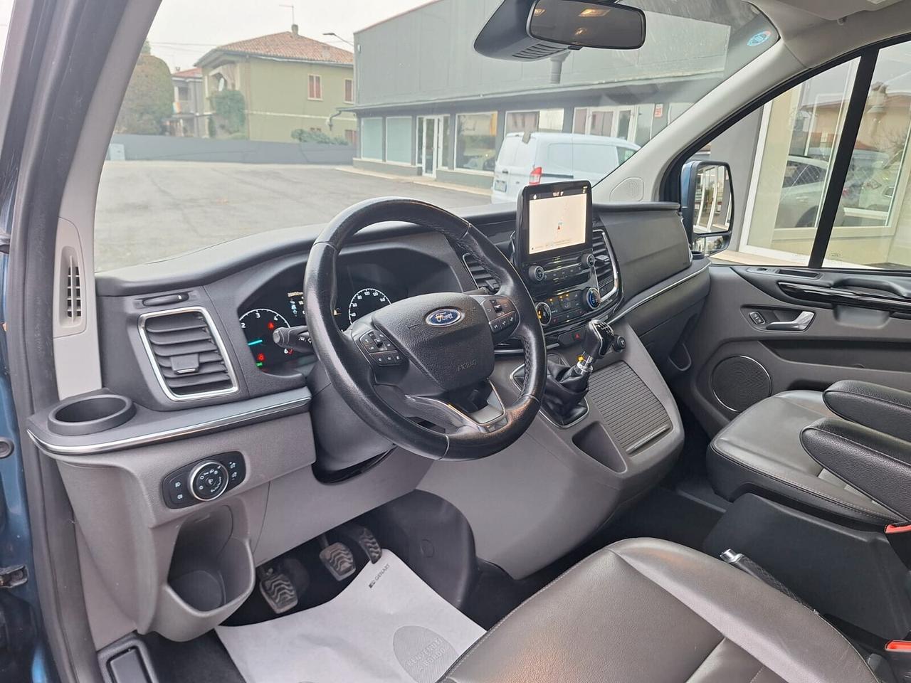 Ford Tourneo Custom AUTOCARRO 6 POSTI !!! 320 2.0 EcoBlue 185CV PC Titanium X