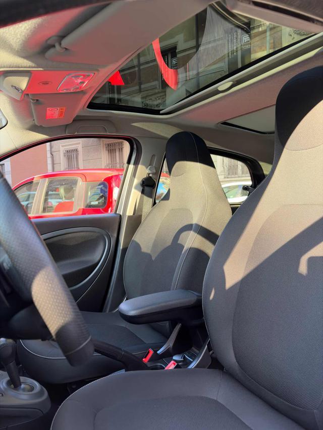 SMART ForFour 70 1.0 Passion AUTOMATICA/TETTO PANORAMICO