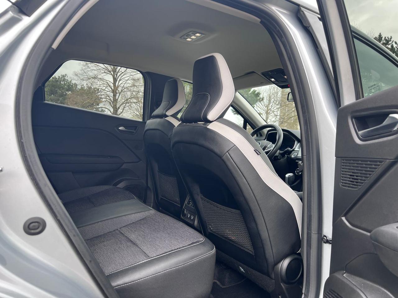 Renault Captur E-TECH 145 HEV Intens #10239