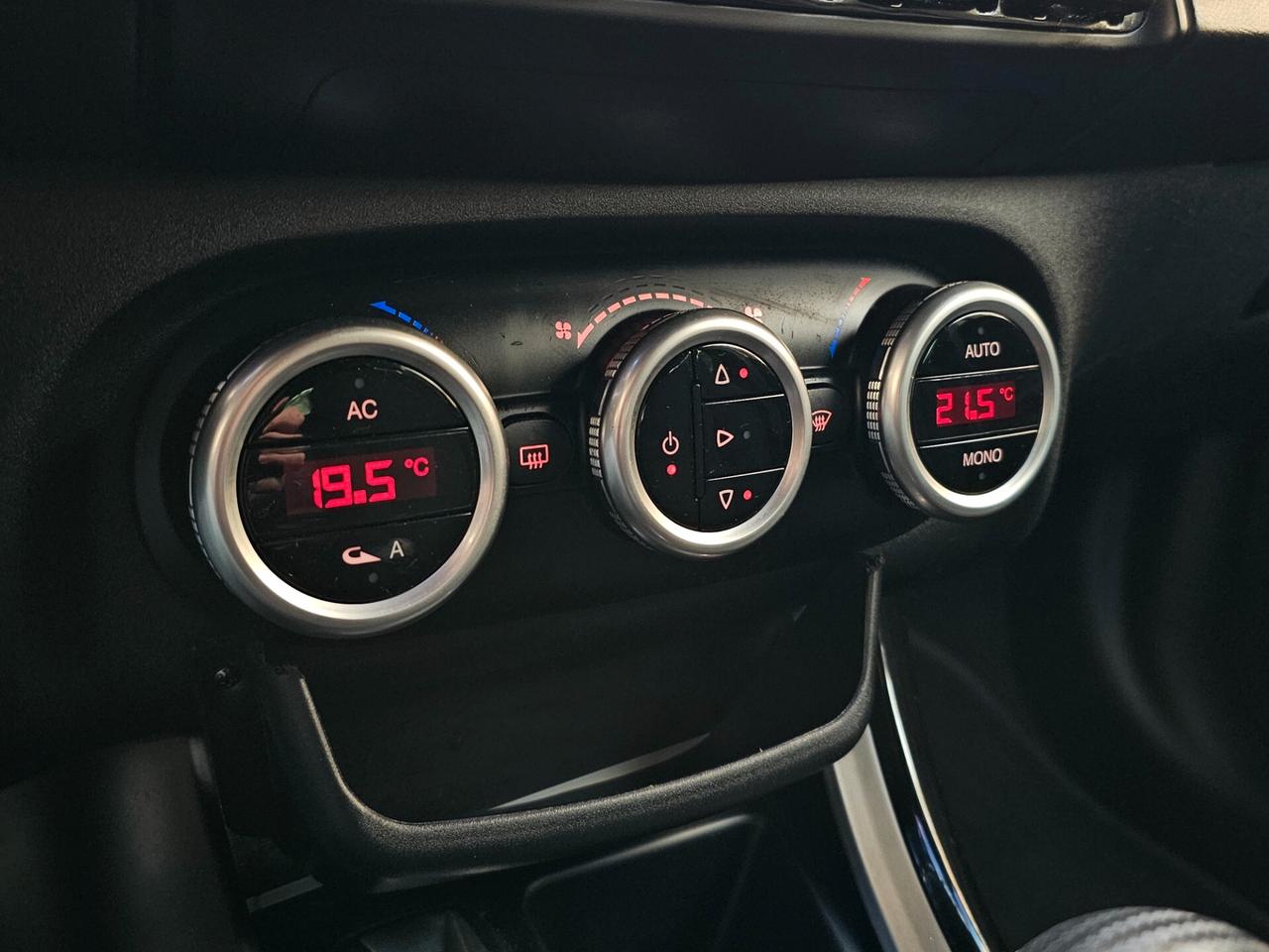 Alfa Romeo Giulietta 1.6 JTDm-2 105 CV Distinctive