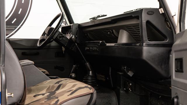 LAND ROVER Defender Td5 SW County**VEICOLO IN CONTO VENDITA**UNIPRO