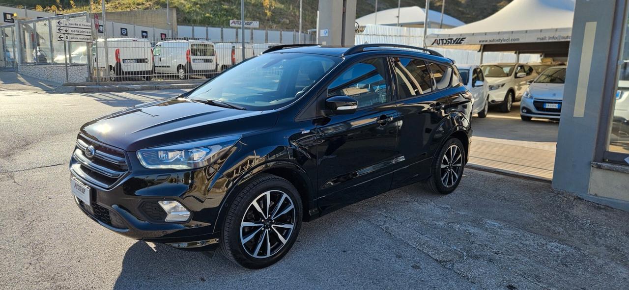 Ford Kuga 1.5 TDCI 120CV 2WD ST-Line