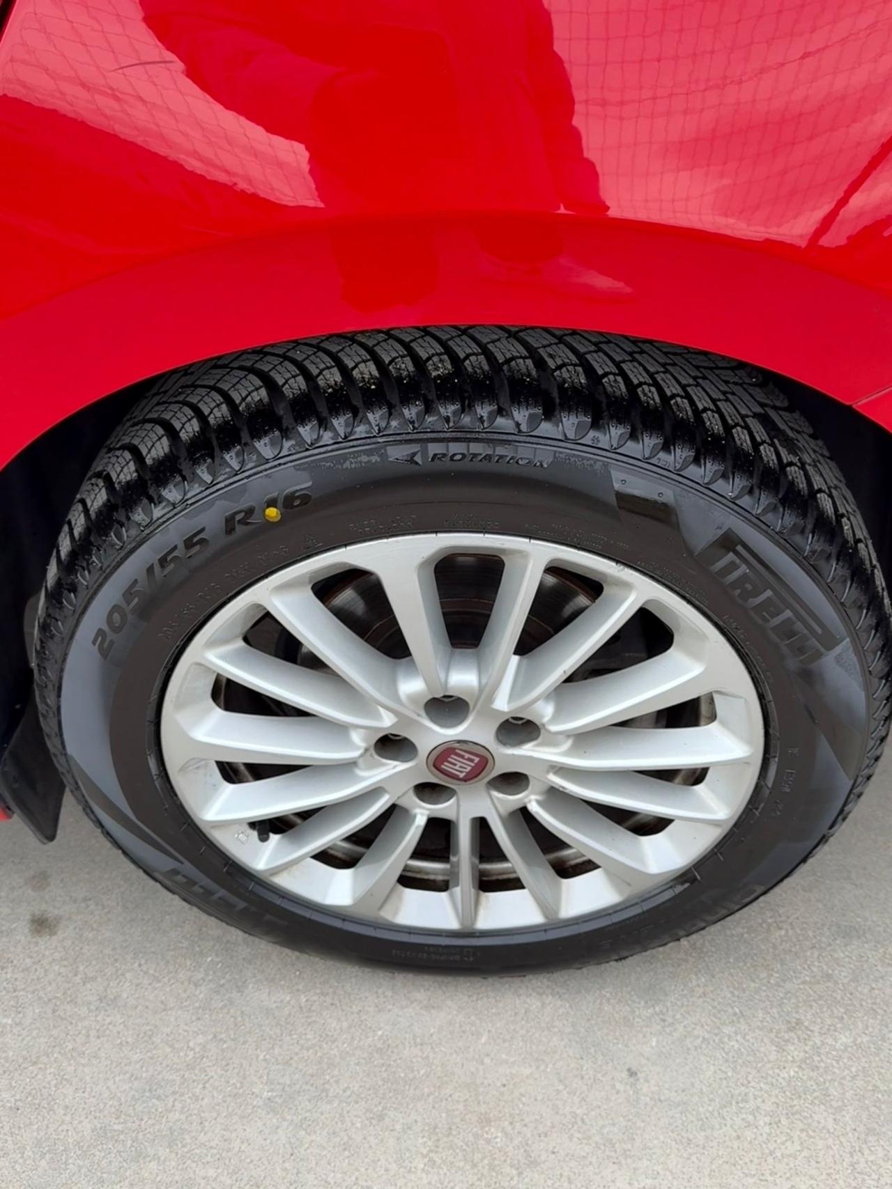 Fiat Tipo 1.6 Mjt S&S SW Red