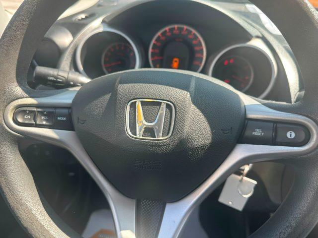 HONDA Jazz 1.4 i-VTEC Elegance
