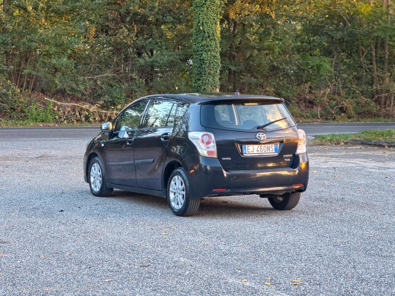 Toyota Verso 2.0 D Luxury Pack 7 posti CV-126 E5 Manuale NEO 2011