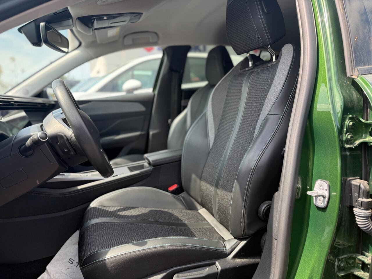 Peugeot 308 BlueHDi 130 S&S EAT8 Allure Pack
