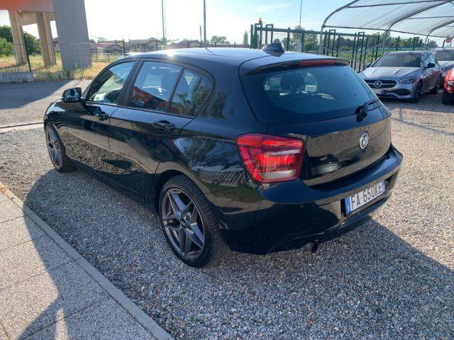 BMW 116 i 5p. Urban
