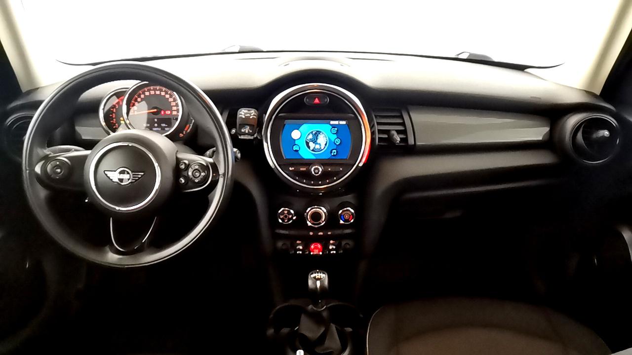 MINI Mini IV F55 2018 5p - Mini 5p 1.5 Cooper D