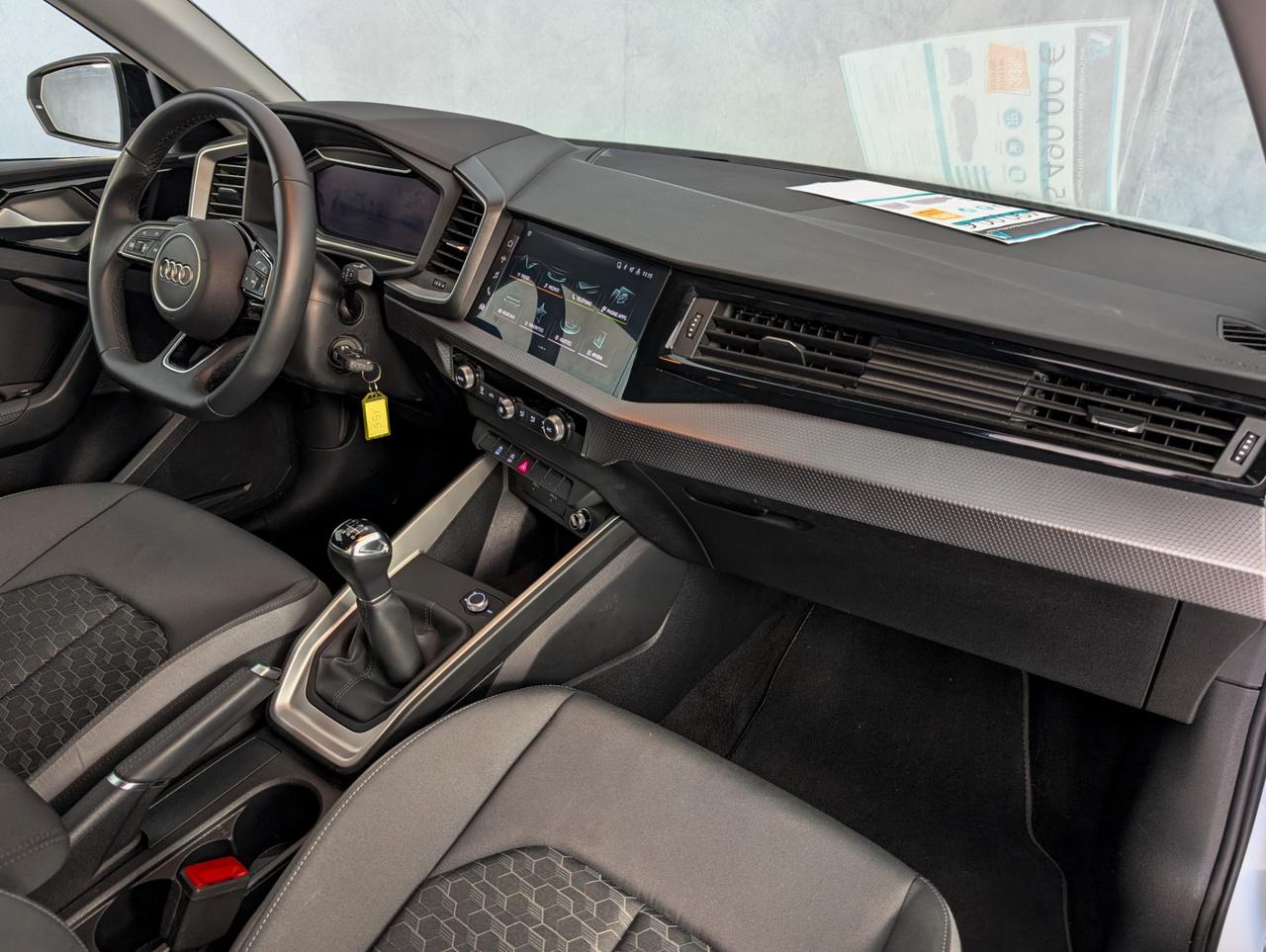 Audi A1 30 TFSI 116cv Adrenalin Black Edition S line