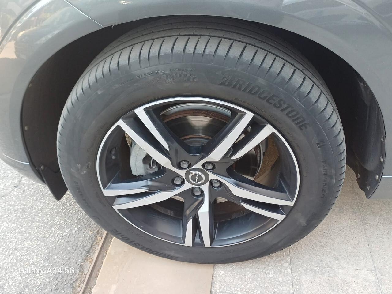 Volvo XC 60 XC60 D4 AWD Geartronic R-design