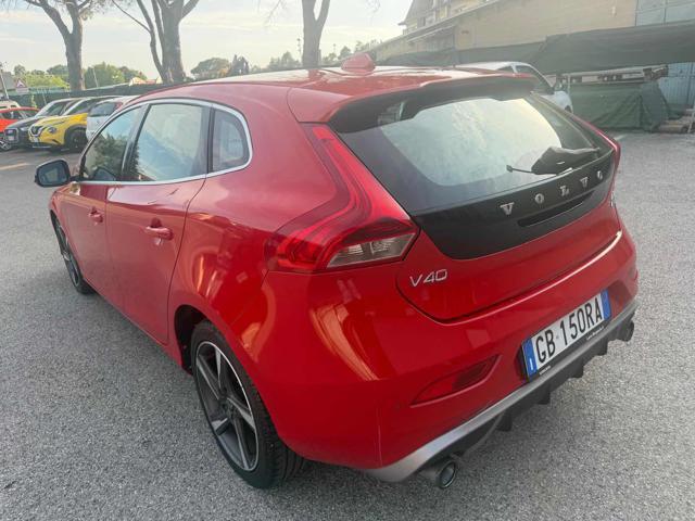 VOLVO V40 D4 R-design Momentum Stupenda Bellissima