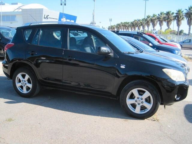 Toyota RAV 4 RAV4 2.2 D-4D 136 CV Sol