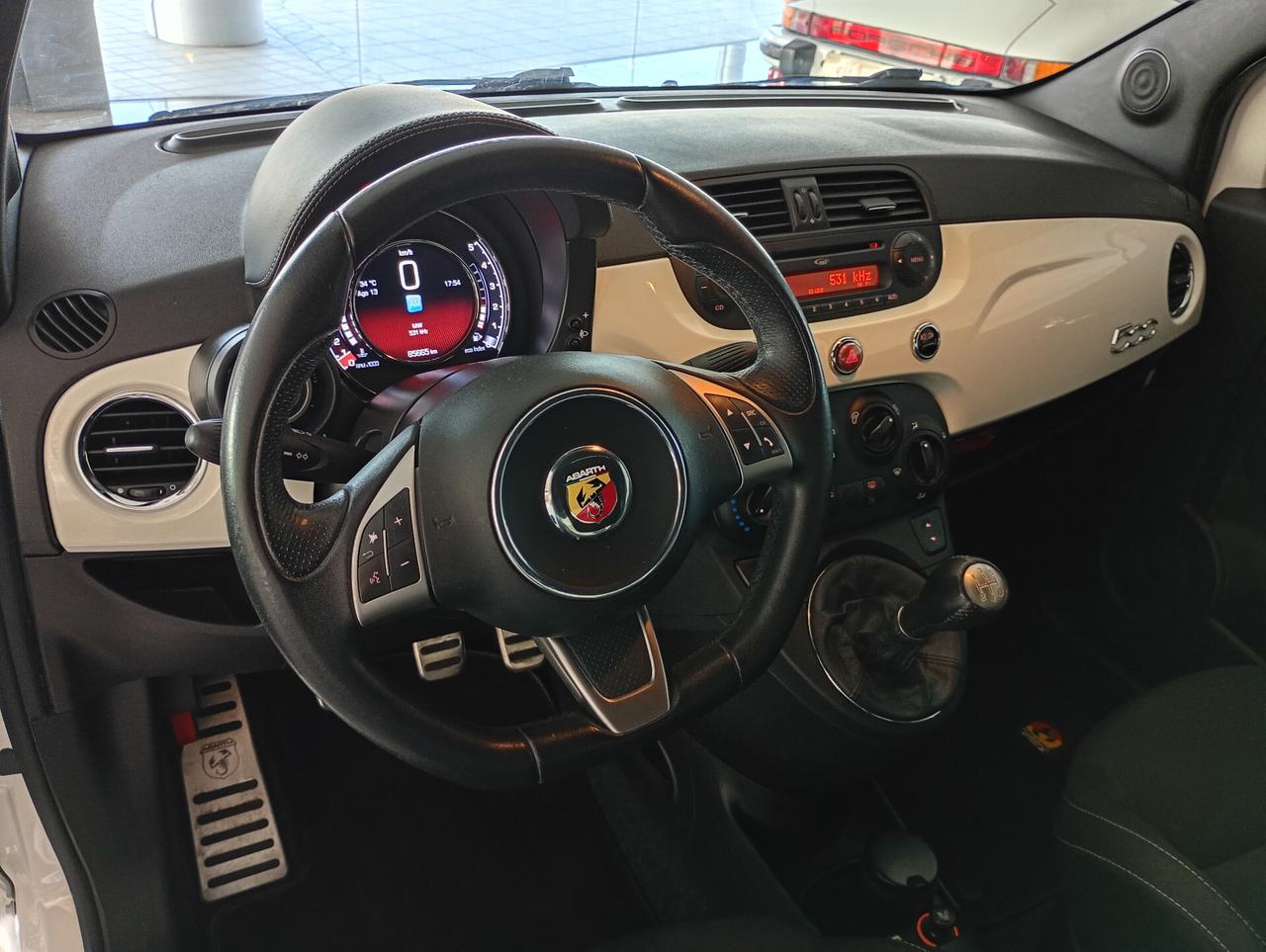 Abarth 595 1.4 Turbo T-Jet 140 CV