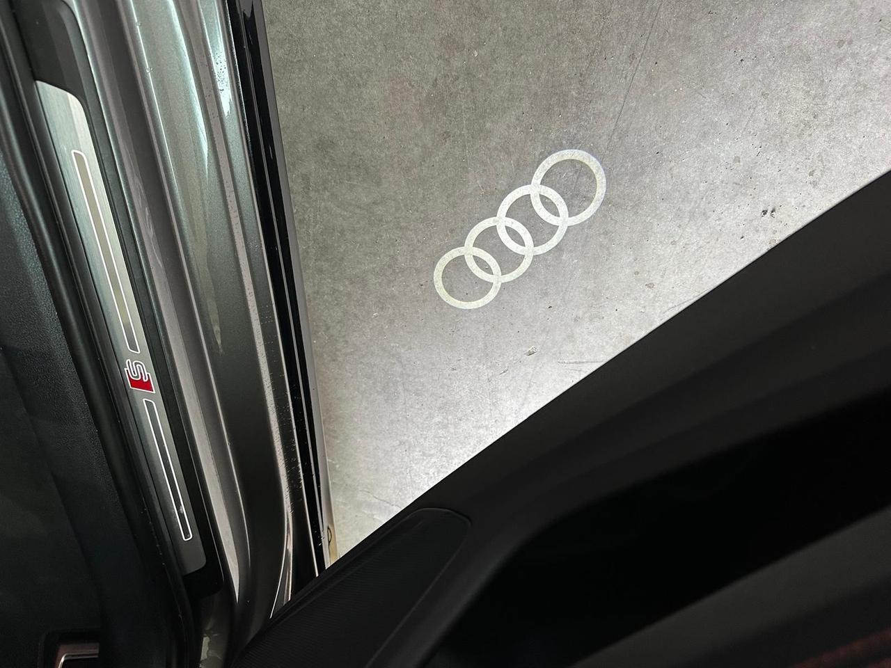 Audi A4 Avant 45 TDI quattro tiptronic S line edition