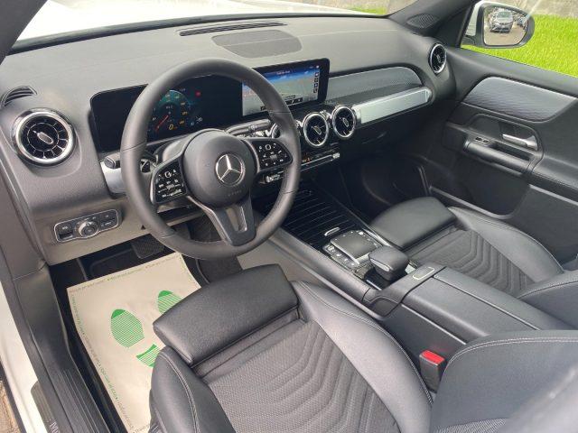 MERCEDES-BENZ GLB 180 d Automatic Sport