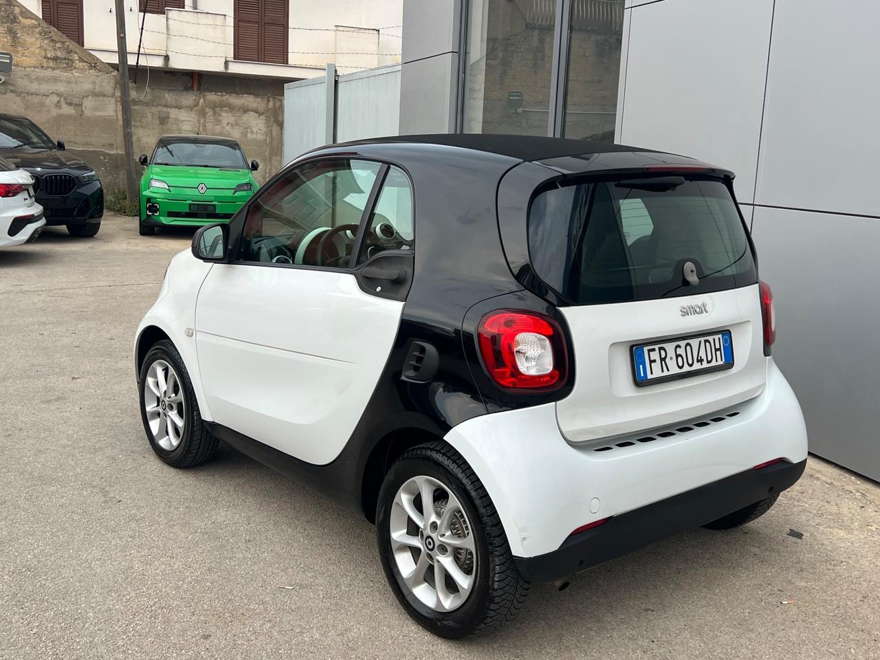 smart forTwo 1.0 71cv twinamic