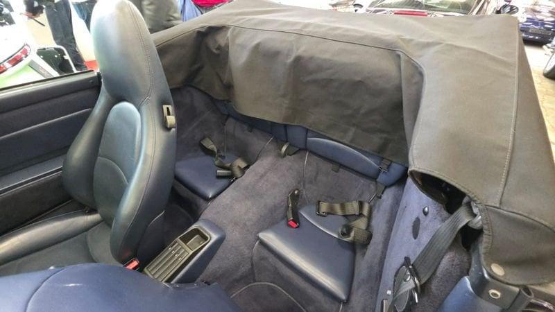 Porsche 911 911 Carrera cat Cabriolet 272 CV (993.1)