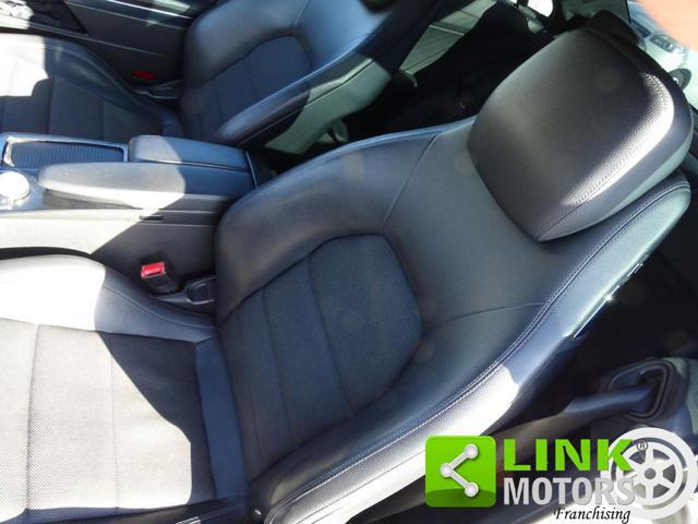 MERCEDES-BENZ E 220 CDI Coupé BlueEFFICIENCY Avantgarde