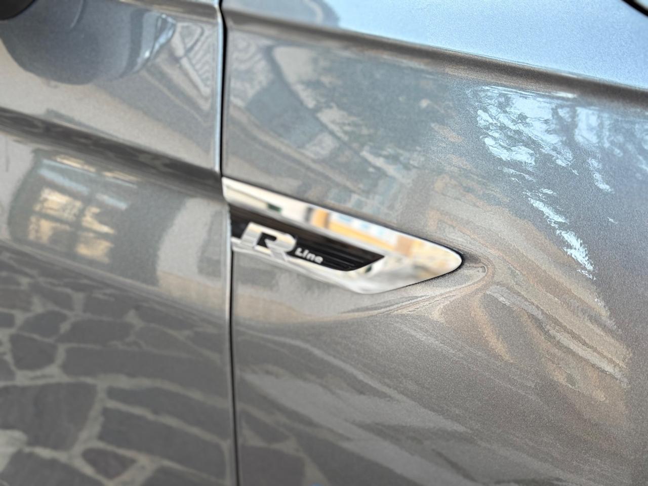Volkswagen Tiguan 2.0 TDI DSG R-Line FULL/LED/NAV