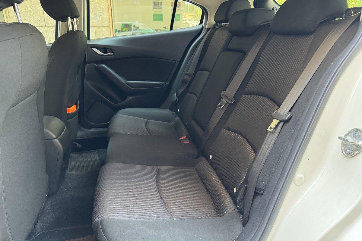 MAZDA Mazda3 1.5 Skyactiv-G Evolve