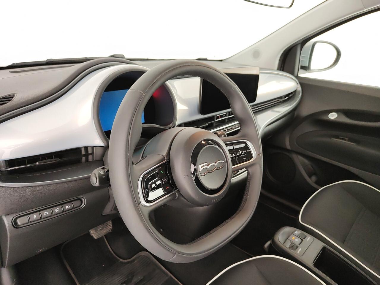 Fiat 500 500e Berlina