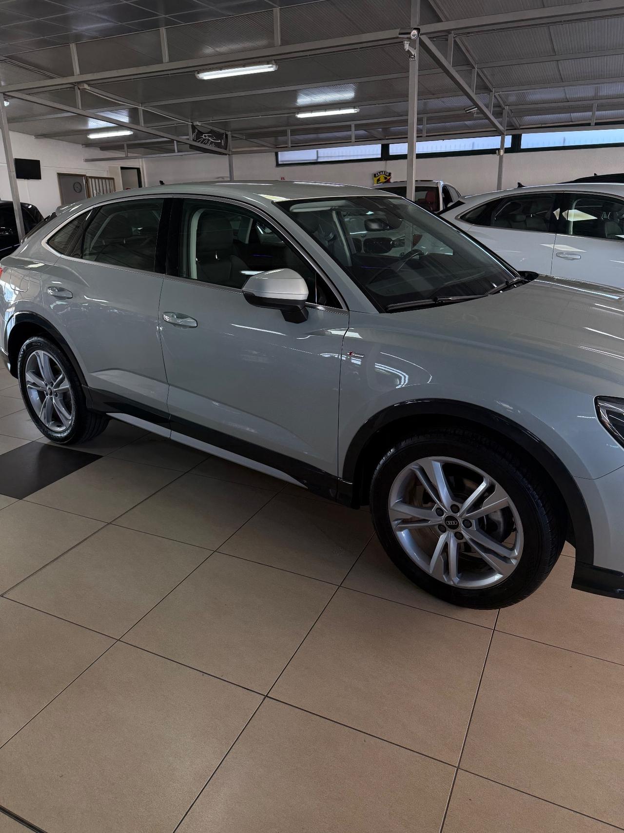Audi Q3 35 TDI SPORTBACK S tronic line 150CV