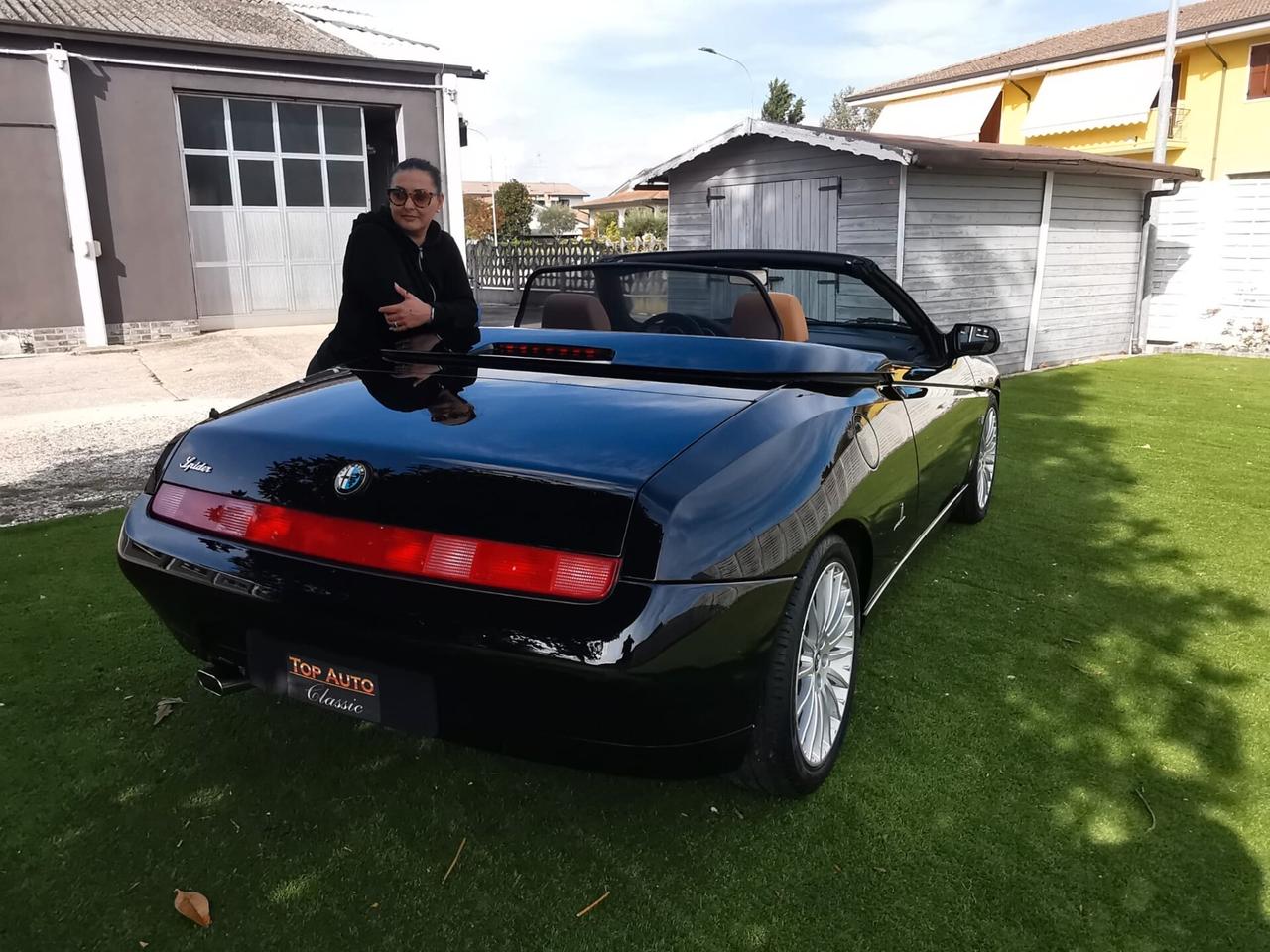 Alfa Romeo GTV Spider 2.0i 16V Twin Spark cat L
