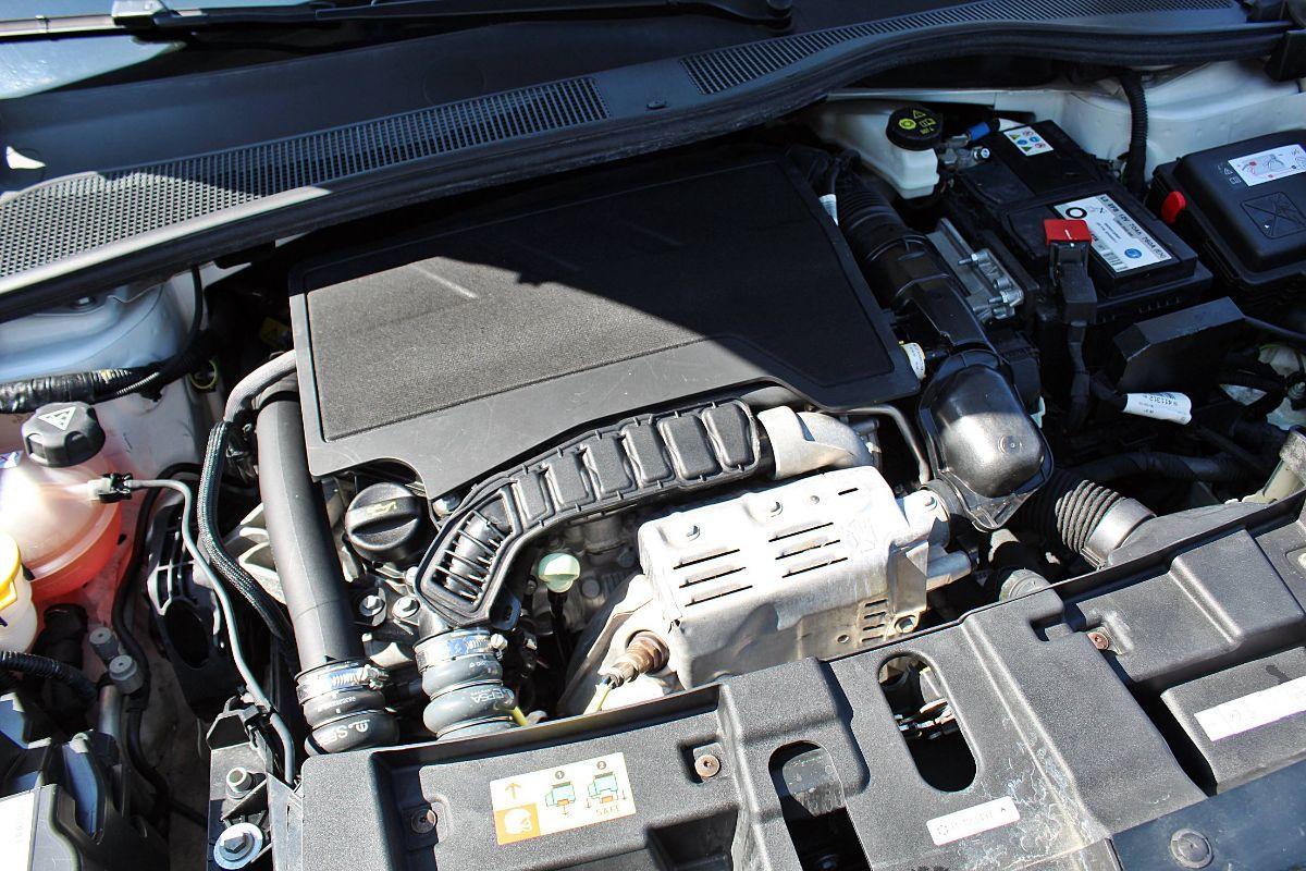 JEEP - Avenger - 1.2 Turbo Summit