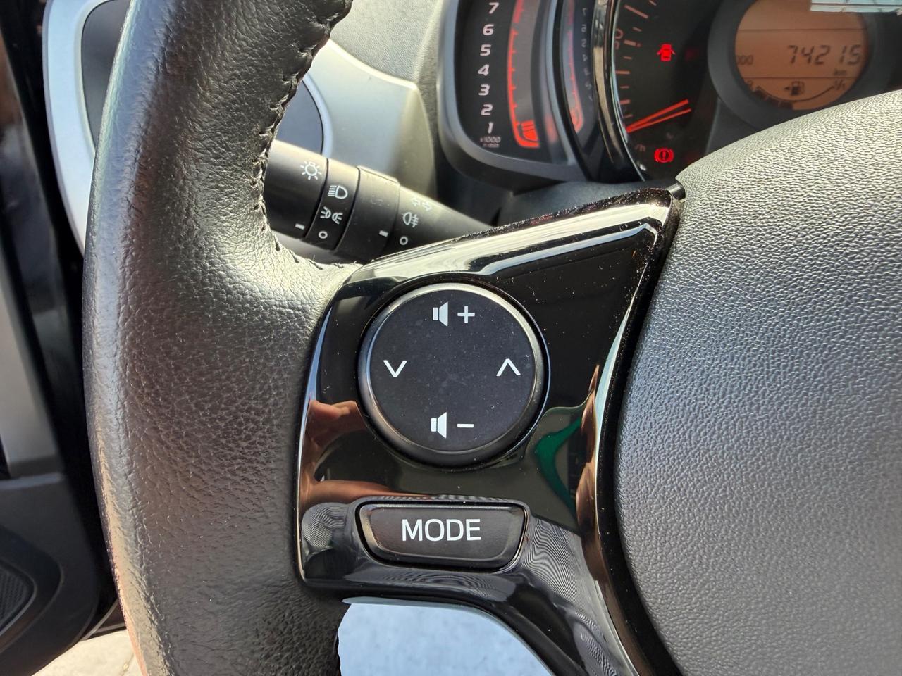 Citroen C1 PureTech 82 3 porte Shine