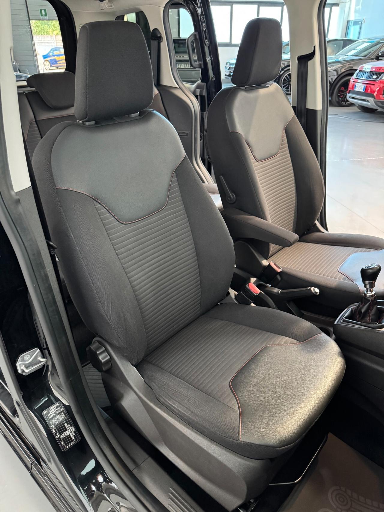 Ford Tourneo Courier TDCI 1.5cc 100cv OK Neopatentati Finanziabile