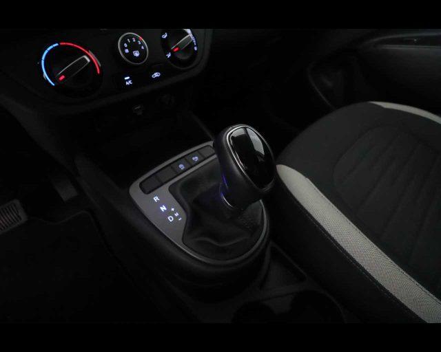 HYUNDAI i10 1.0 MPI AT Tech