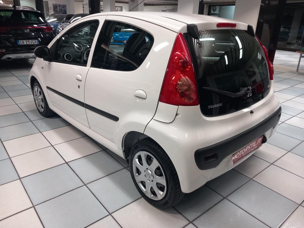 Peugeot 107 1.0 68CV 5p. Access