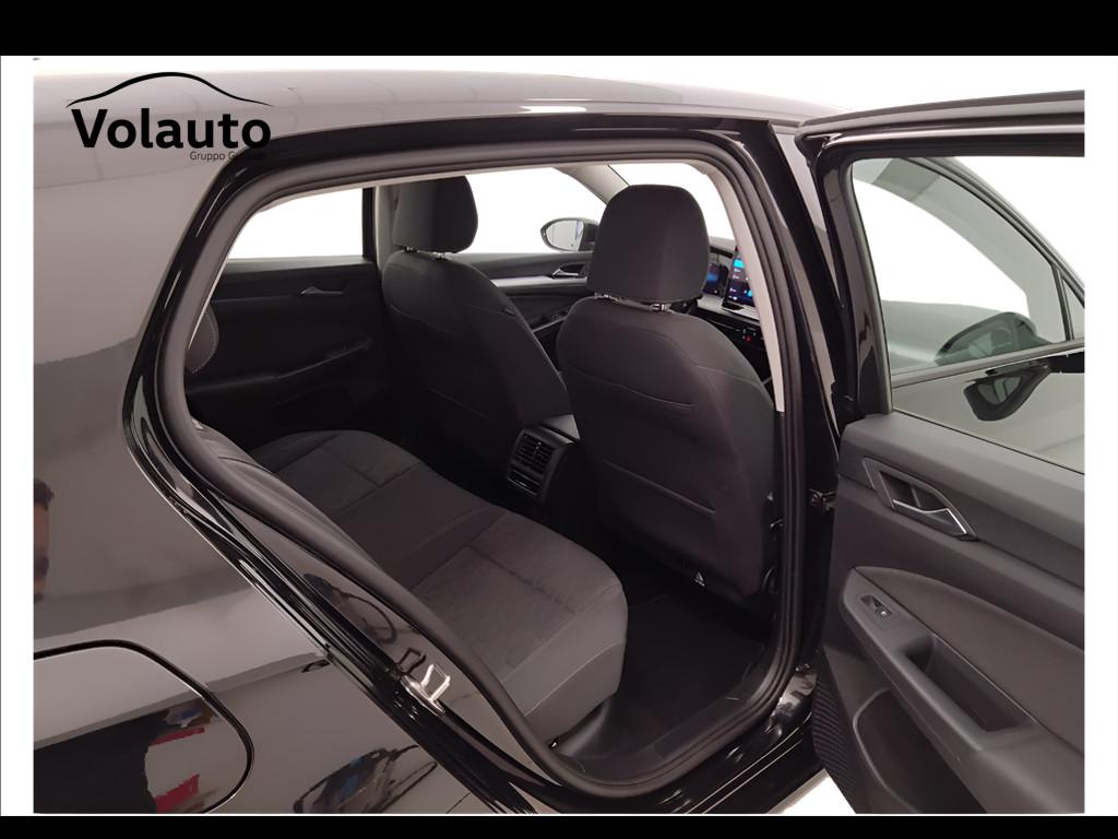 VOLKSWAGEN Golf VIII 2024 - Golf 2.0 tdi Life 115cv