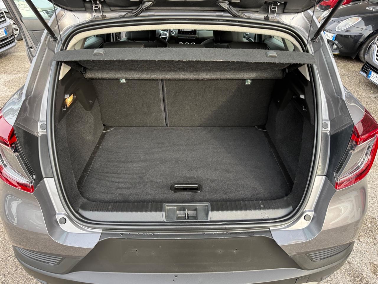 Renault Captur Blue dCi 115 CV EDC Intens